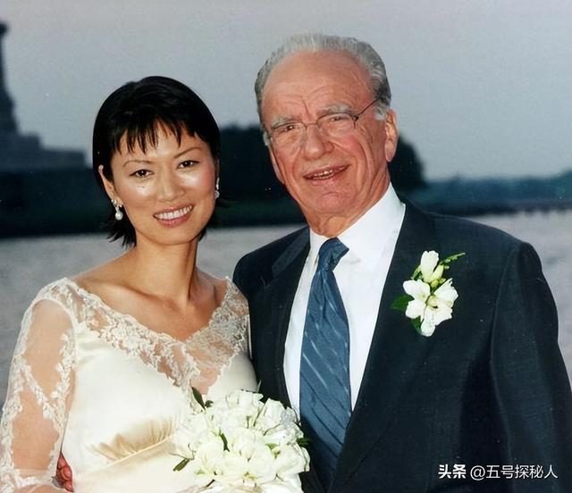 睡完首富睡总统！从厂妹到顶级名媛，捞金268亿的她，到底凭啥？