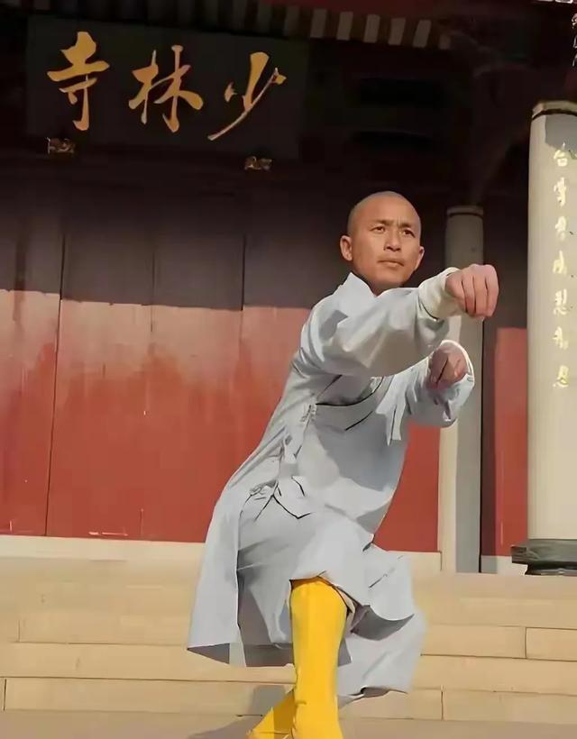 释永信碎三观!刚查了南少林寺方丈,不查不知道,让人惊叹