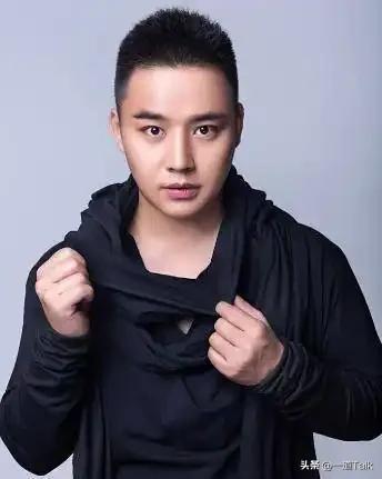 不仅钱多情人多私生子多，释永信还有4位明星徒弟，个个大名鼎鼎