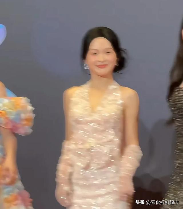 收手吧！这几位短剧女演员，没颜值没本事，就别祸害观众了