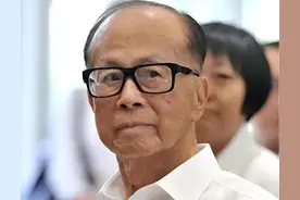 李嘉诚结局已定，港口交易出问题，美国察觉不妙，中方买家不来了图片
