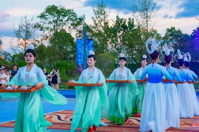 传统文化真‘圈粉’！「月映武夷」朱子礼乐大典，震撼现场！