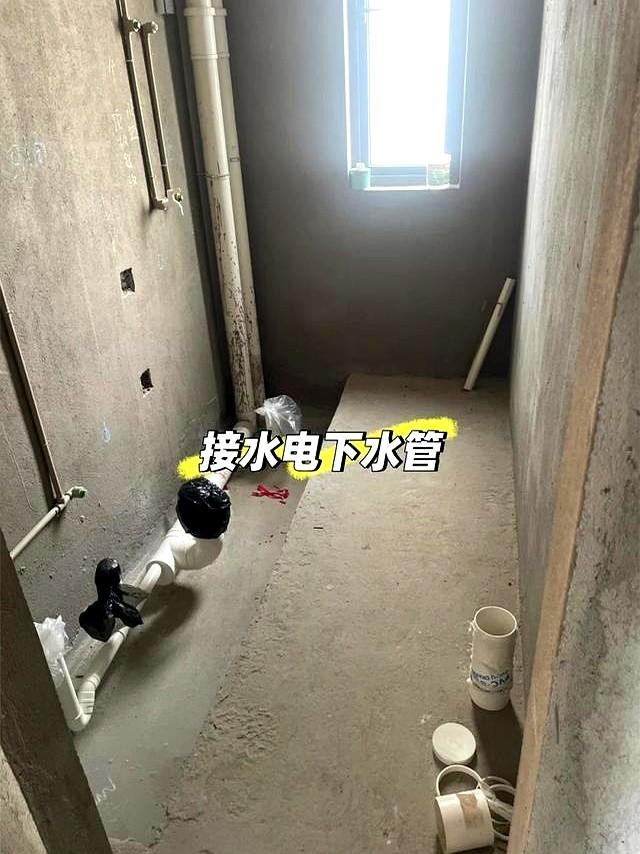 上海一三口之家！因入住毛坯房走红，几乎没装修，却无一丝穷酸气