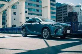 真品终于出现了！──新款雷克萨斯RX350h试驾报告图片