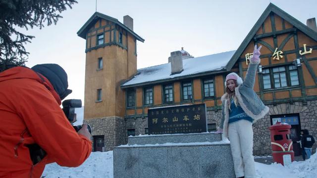 谁说冬天只有寒冷?来阿尔山自驾游,解锁严冬里的暖意与诗意