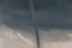 壮观但危险，你见过“龙吸水”吗？图片