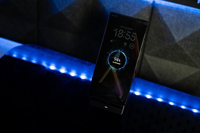 红魔11 Pro+上手体验，“风冷+水冷”的游戏手机，强的离谱？
