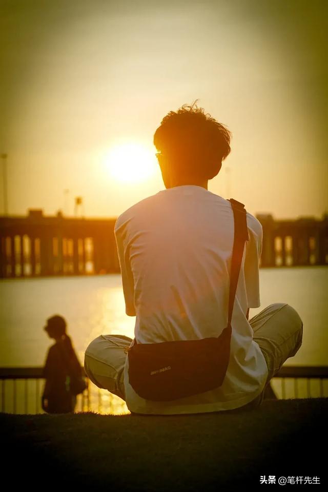 年度暖心梗强势出圈，告别向外求索内耗，学会好好宠爱老己