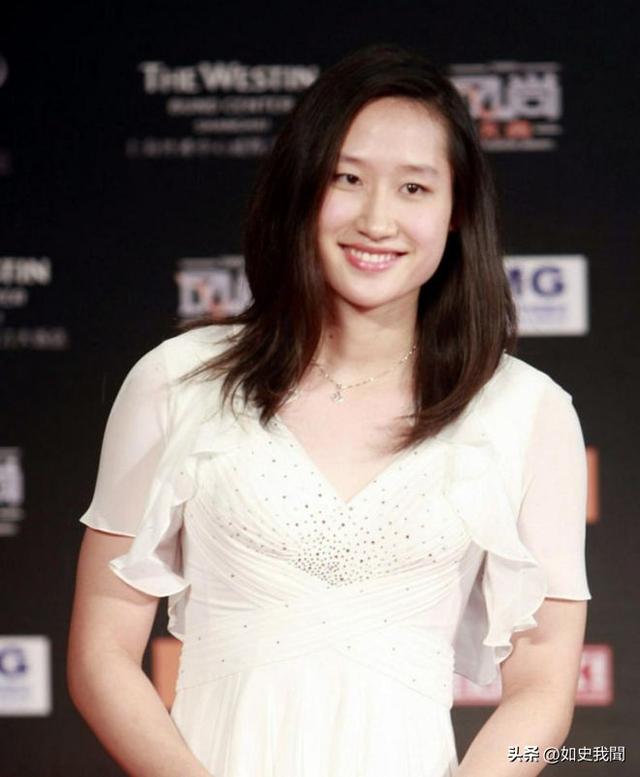 连娶3位徒弟，将奥运冠军变主妇，毁掉队员前途的他能有多离谱？