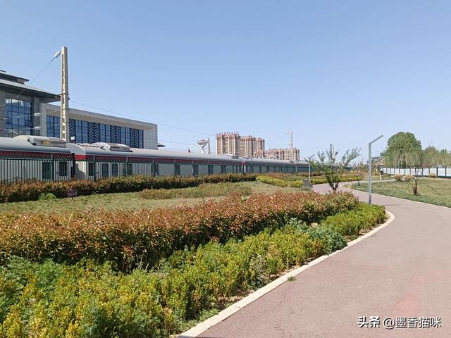 浐灞港务区半日游,顺路逛到临潼,然后坐火车回西安