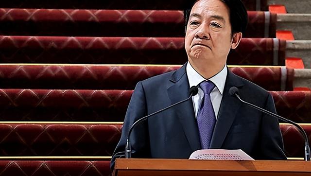 两岸再突发重大事情，蒋万安还没坐飞机来陆，国台办发出一个警告