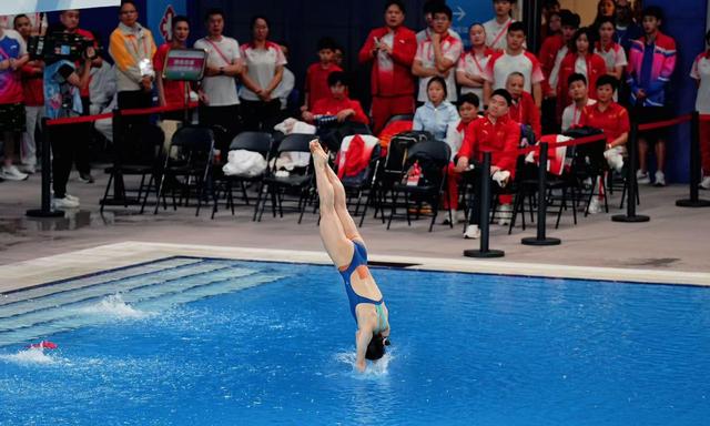 全运会跳水大爆冷！王伟莹700.20分横空出世，比全红婵还全面？