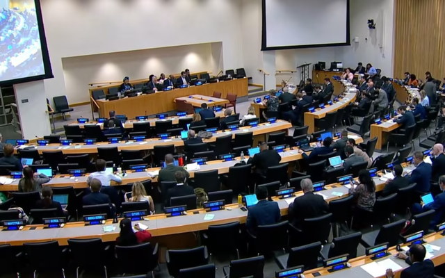 日本地方通过决议，不许高市早苗乱来，中俄朝三国，这次十分默契