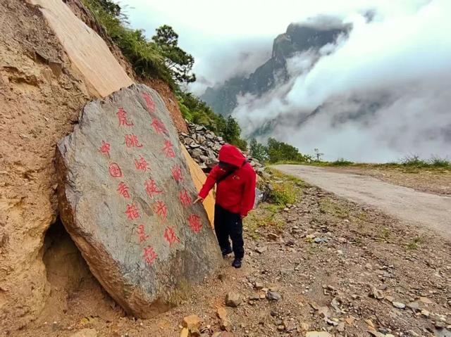 云南最经典的滇西大环线，1600公里一路风光，跨年休闲线就选它！