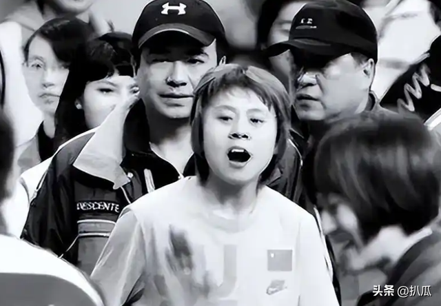 3次被国家队开除，退役11年后再看王濛现状，才明白李琰评价没错