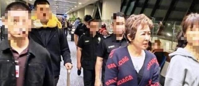 又揪出来一个巨贪	，金额高达9.7亿，首富夫人郝斌跨境逃亡失败了