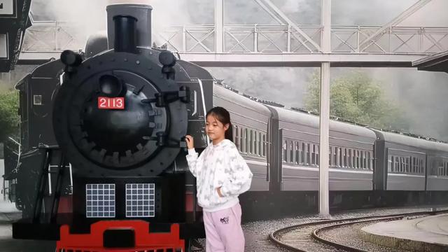 渭南火车站旧址博物馆“双节”假期人气火热 成市民游客打卡新地标