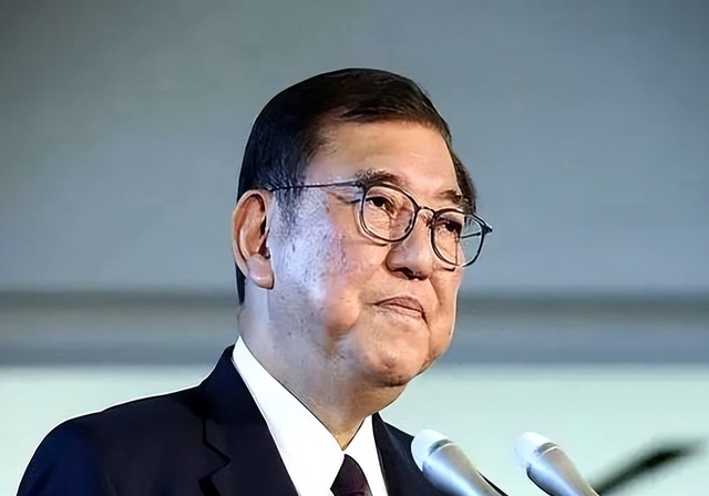 九三阅兵后第四天，日本首相“体面”辞职，临走前留给中国两句话