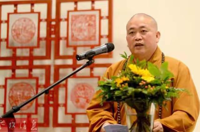 疑点重重！少林寺老方丈绝笔曝光，原来释永信早就被开除过僧籍！