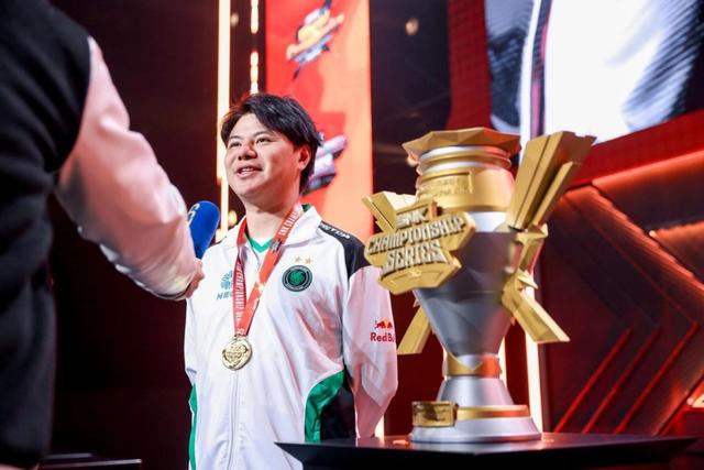 求求你别再夺冠了，给其他选手留点机会吧！