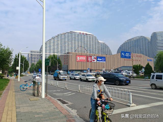 参观保定市博物馆，看到这个展厅，就觉得这个博物馆档次不够高