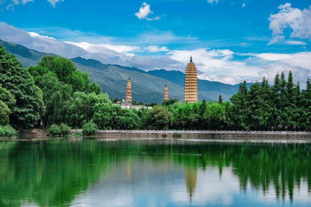 到云南游玩，去过这9个绝美古寺再离开吧！人气都超旺，祈福灵验