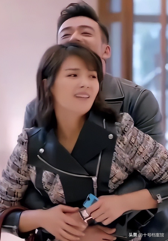 不顾央视警告顶风作案，与刘涛传出绯闻的杨烁，如今再破天花板