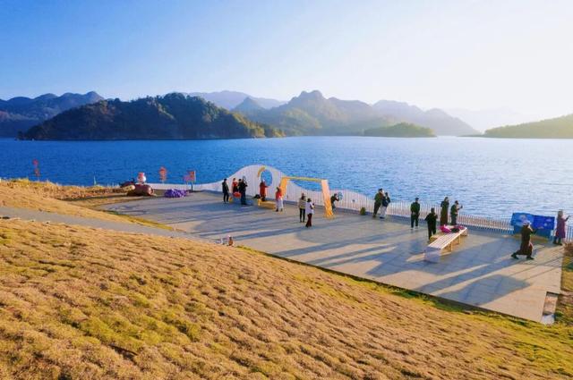 韶关这些秋冬的徒步骑行宝藏路线值得你N刷！喊上搭子，周末就出发去捕捉秋天的限定温柔