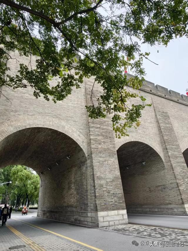 【西安游学之五】城市骑行：盛唐光影与市井烟火的交响