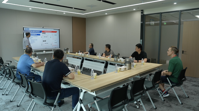 老外探秘“华龙一号” 飞机撞击都不怕？中国三代核电技术“顶流”