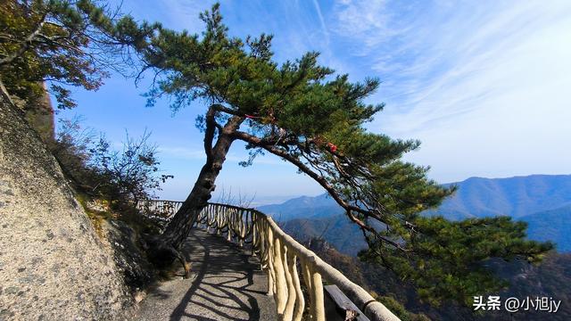 辽宁凤凰山一日游攻略：凌空栈道、老牛背、天涯海角、黑风口栈道