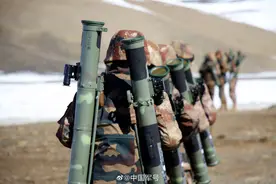 看一看我军步兵未来十年的单兵重火力装备图片