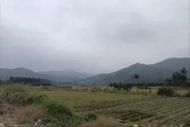 1949年以来我国农村土地制度发展大致历程图片