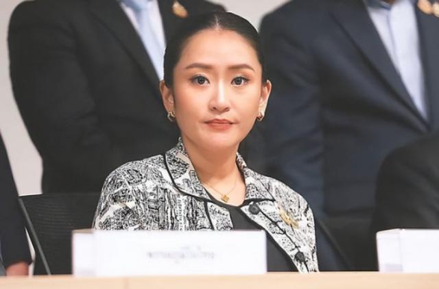 尘埃落定！洪森豪赌成功，他信家族四名总理全军覆没，泰国经济遭重创，为啥泰国总那么乱？