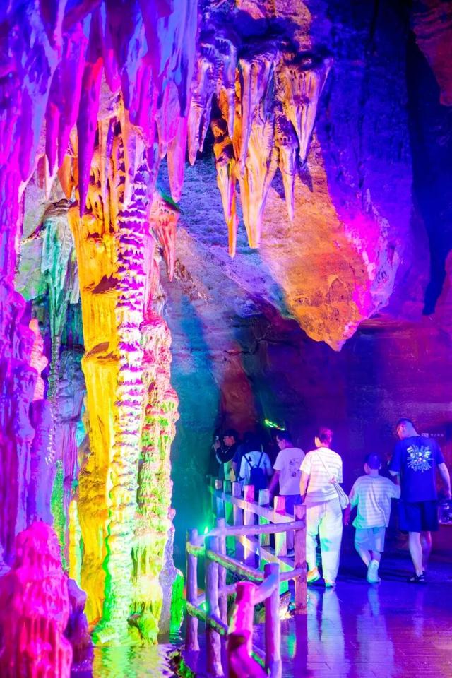 马上来“临” “沂”起过年｜爬一座沂蒙的山