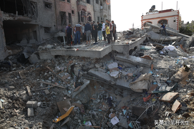 加沙“安全区”再遭空袭！2个儿童死亡，6.7万人命谁买单？