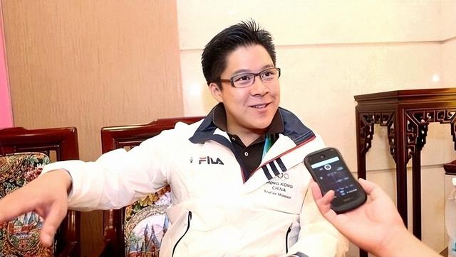 豪门面目，香港火灾后霍启刚做了两件大事，摘下郭晶晶老公标签！