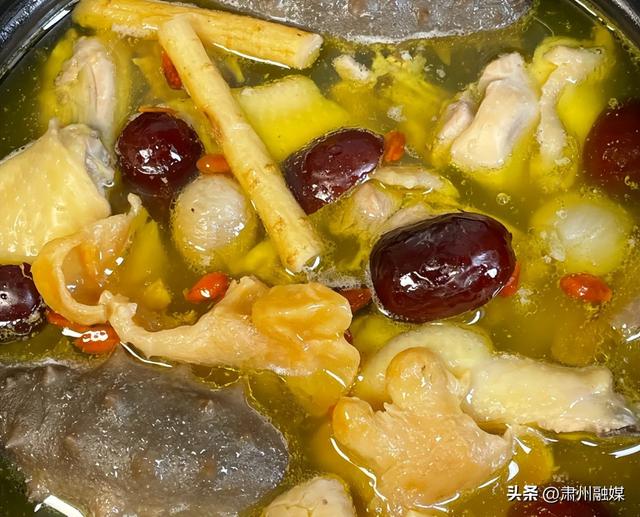 花胶海参党参汤 党参和花胶可以一起用来炖鸡吗