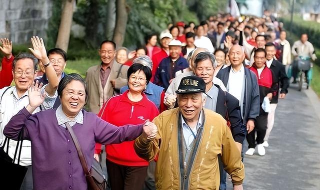 中国将迎来前所未有的死亡高峰，专家得出答案：是这些因素导致的