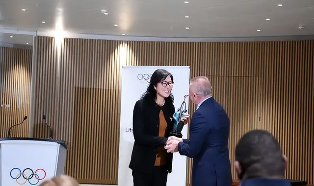 钱再多有什么用	，64岁郎平如今的现状，给所有运动员们提了个醒