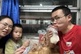 从新加坡到成都，中转10趟火车抵达！夫妻带娃旅行火了图片