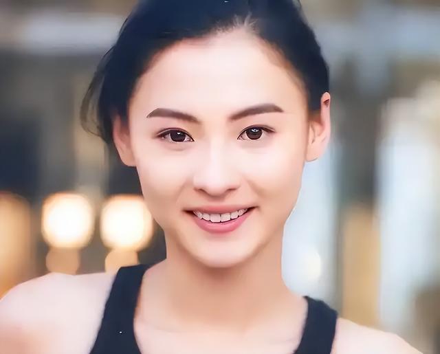 狐狸尾巴藏不住，撒谎成性、风流潇洒的张柏芝，被陈晓东撕下体面