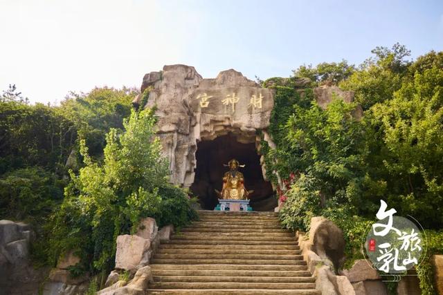 在圣水宫，遇见一场山水与时光的温柔对话