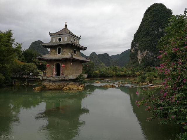 最适合春节旅行的6座小城，游人不多，年味十足，带着家人出发吧