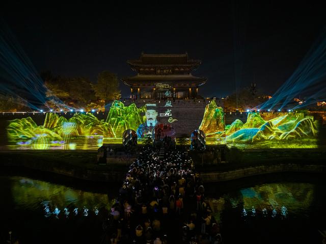 来台儿庄古城千万别错过这场光影盛宴✨