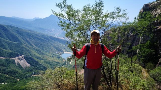牛山寨-三帽山-三清观-金华寺-情人谷，28公里的穿越线，美哉险哉