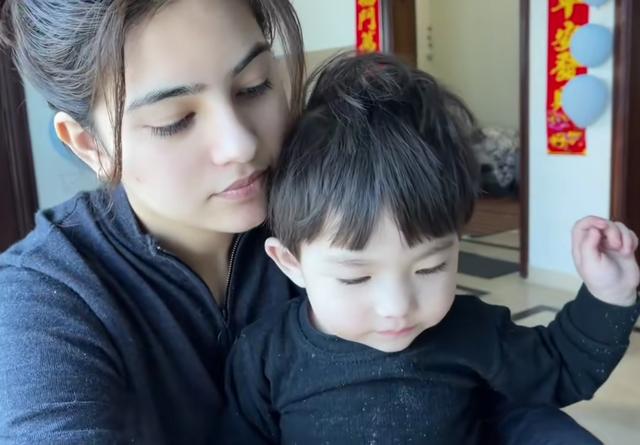 杨二狗可怜阿霞，对新女友有承诺！他要重操旧业，有人替阿霞征婚