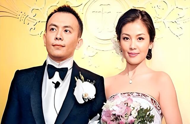 他曾与刘涛同床共枕4年，现年过六旬依旧未婚，刘涛坦言很愧疚