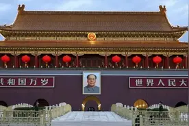 10个全球最大的广场，美的不可理喻图片