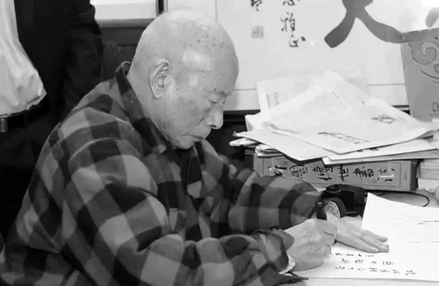 78年被命为北京市委书记，他对华国锋抱怨：我在天津屁股还没坐稳